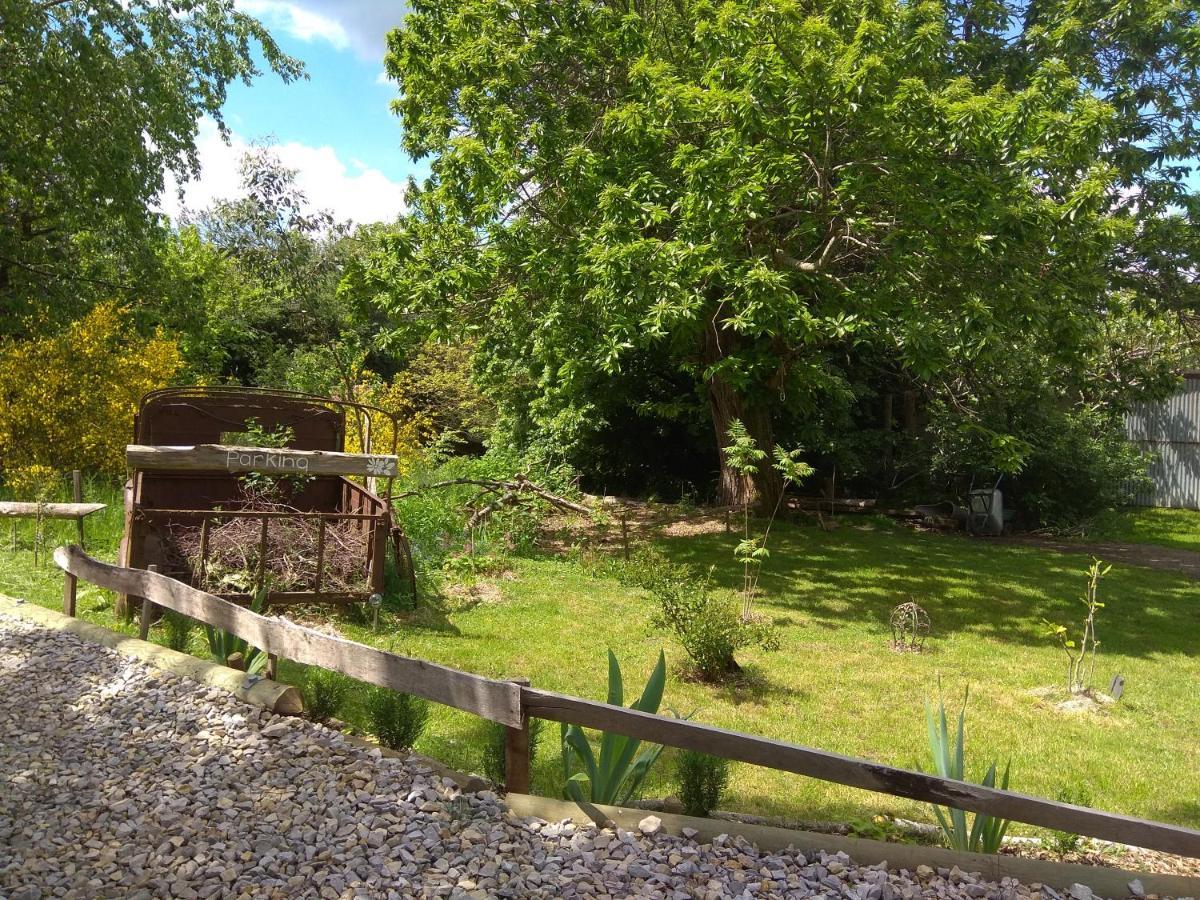 La Ferme Les Mamours La Bastide-l'Eveque Buitenkant foto
